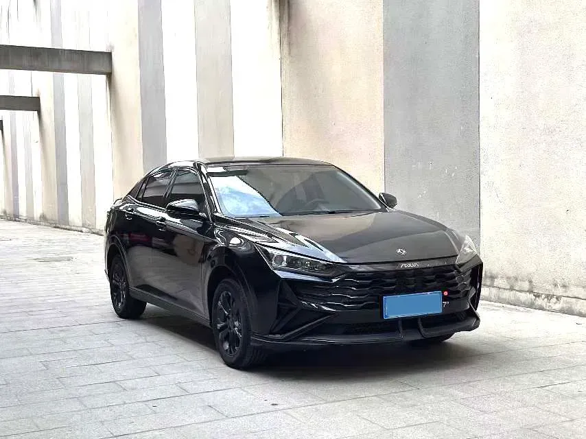 2024 DongFeng Aeolus YiXuan 1.5L 125HP L4 6DCT,autocango,china used car exporter,china ev exporter,chinese used car exporter,chinese used ev exporter
