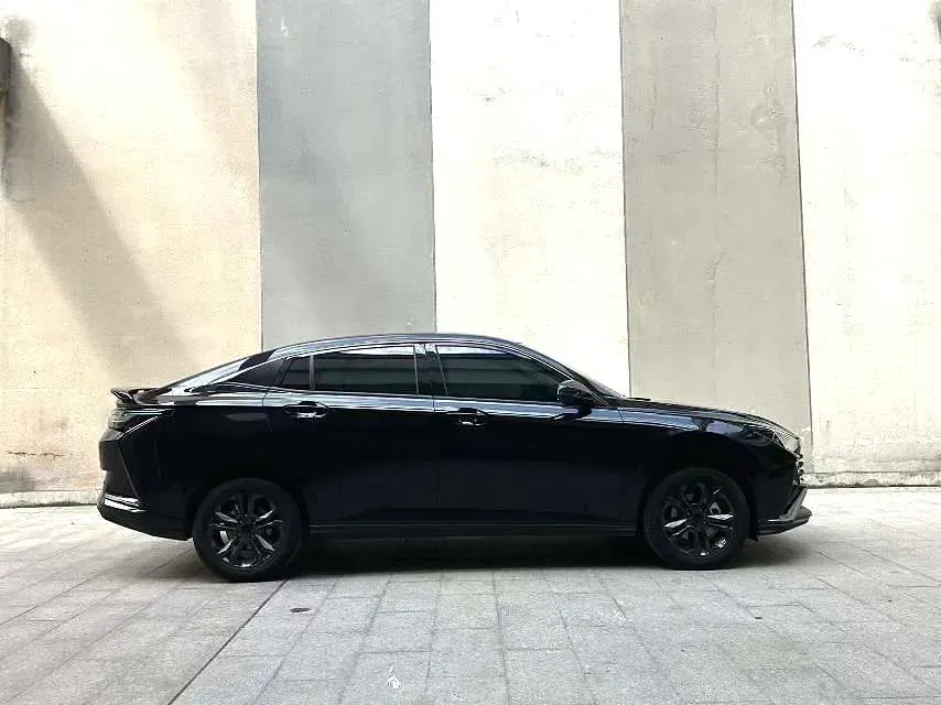 2024 DongFeng Aeolus YiXuan 1.5L 125HP L4 6DCT,autocango,china used car exporter,china ev exporter,chinese used car exporter,chinese used ev exporter