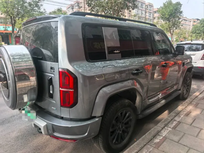 2025 FangChengBao Bao 5 1.5T 194HP L4 E-CVT PHEV 31.8KWH,autocango,china used car exporter,china ev exporter,chinese used car exporter,chinese used ev exporter