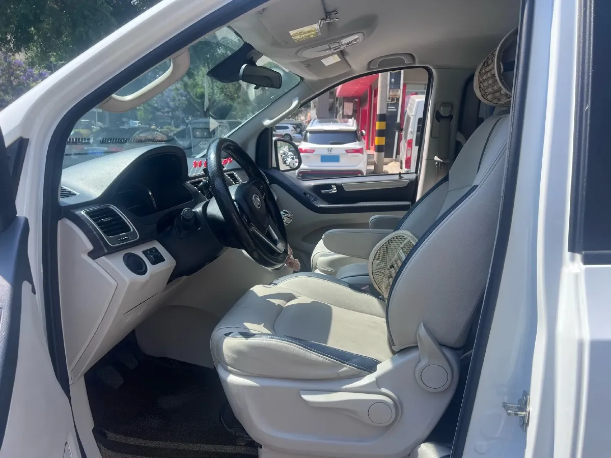 2020 DongFeng DFAC YuFeng 2.5T 136HP L4 6MT,autocango,china used car exporter,china ev exporter,chinese used car exporter,chinese used ev exporter