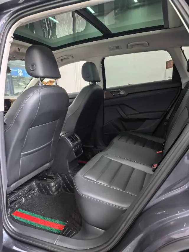 2020 Volkswagen Tharu 2.0T 186HP L4 7DCT,autocango,china used car exporter,china ev exporter,chinese used car exporter,chinese used ev exporter