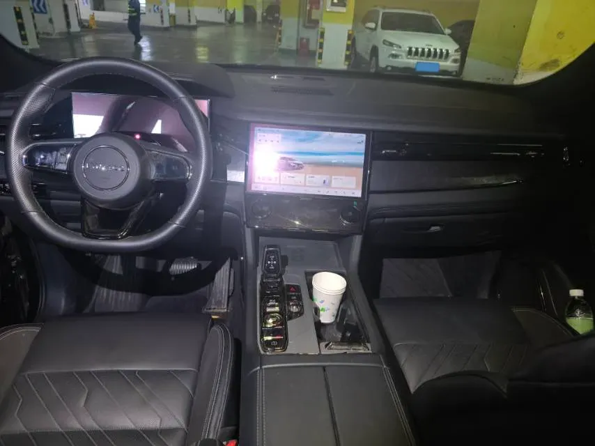 2021 Buick GL8 2.0T 237HP L4 9AT,autocango,china used car exporter,china ev exporter,chinese used car exporter,chinese used ev exporter