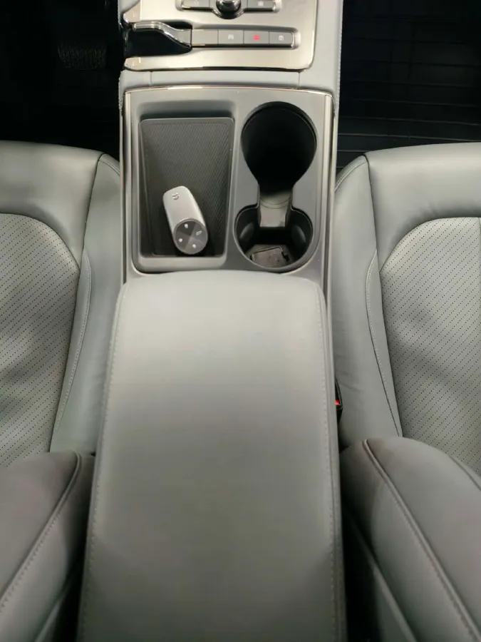 2020 NIO ES6 BEV 100KWH,autocango,china used car exporter,china ev exporter,chinese used car exporter,chinese used ev exporter