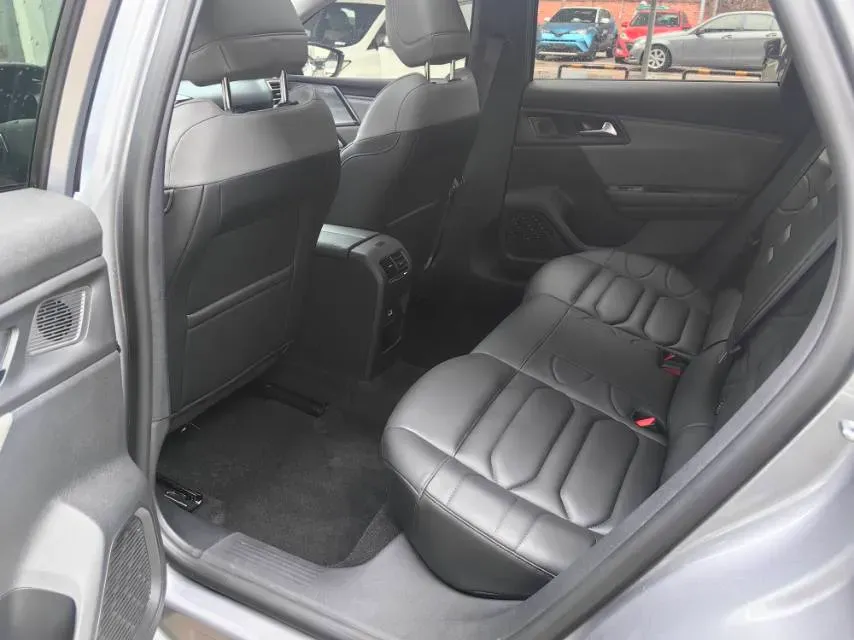 2024 Citroen C5 X 1.6T 175HP L4 8AT,autocango,china used car exporter,china ev exporter,chinese used car exporter,chinese used ev exporter