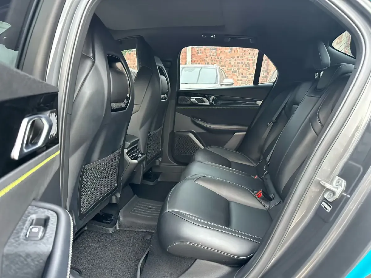 2023 MAXUS G50 1.5T 181HP L4 7DCT,autocango,china used car exporter,china ev exporter,chinese used car exporter,chinese used ev exporter