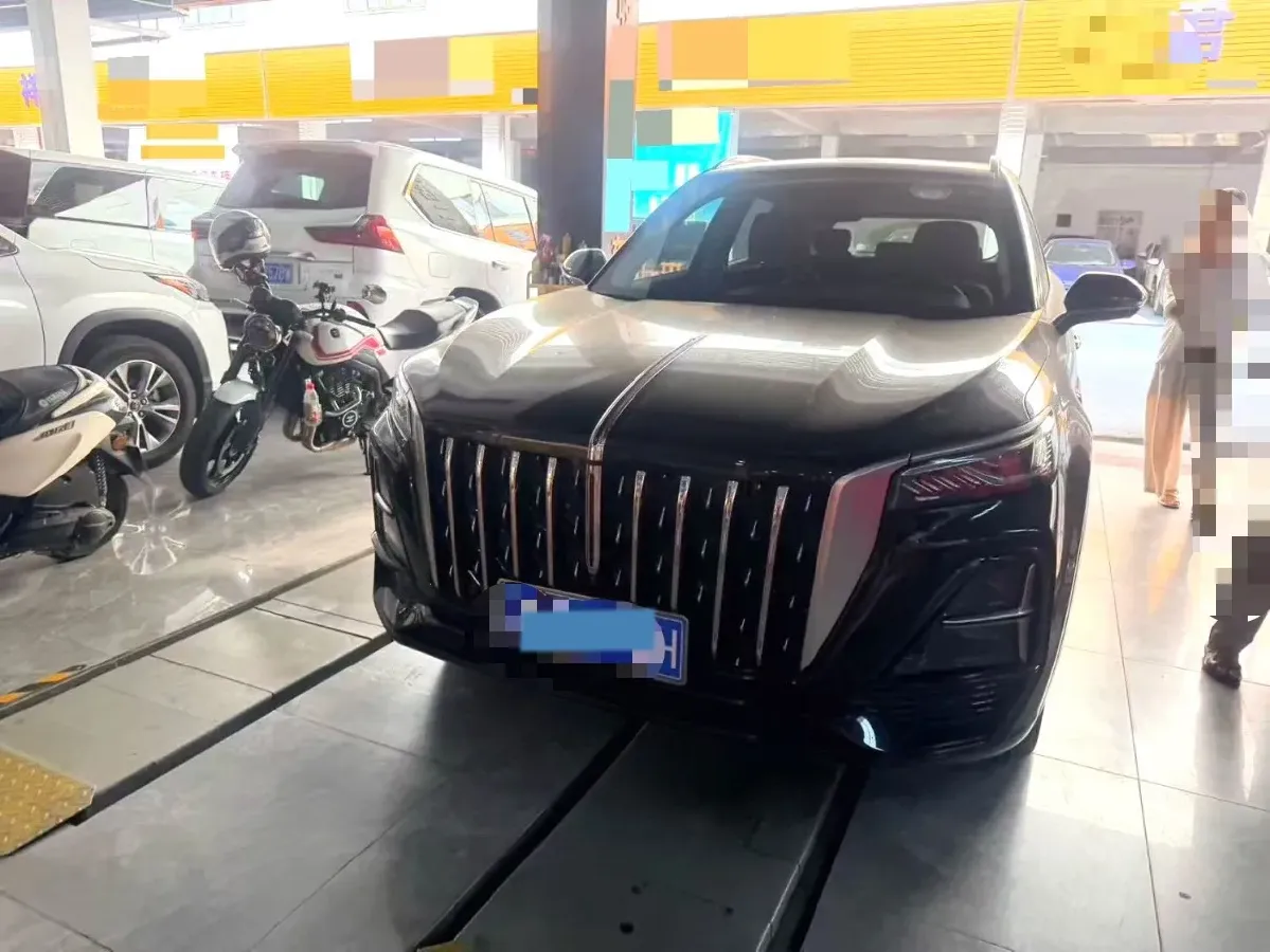 2023 HongQi HS5 2.0T 252HP L4 8AT,autocango,china used car exporter,china ev exporter,chinese used car exporter,chinese used ev exporter