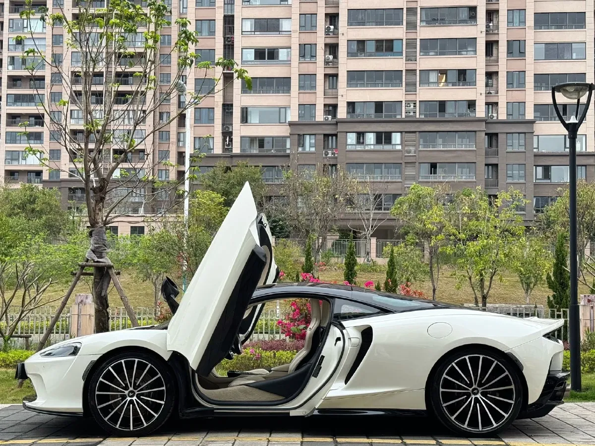 2019 Lorinser MAYBACH S Class 3.0T 367HP V6 9AT,autocango,china used car exporter,china ev exporter,chinese used car exporter,chinese used ev exporter