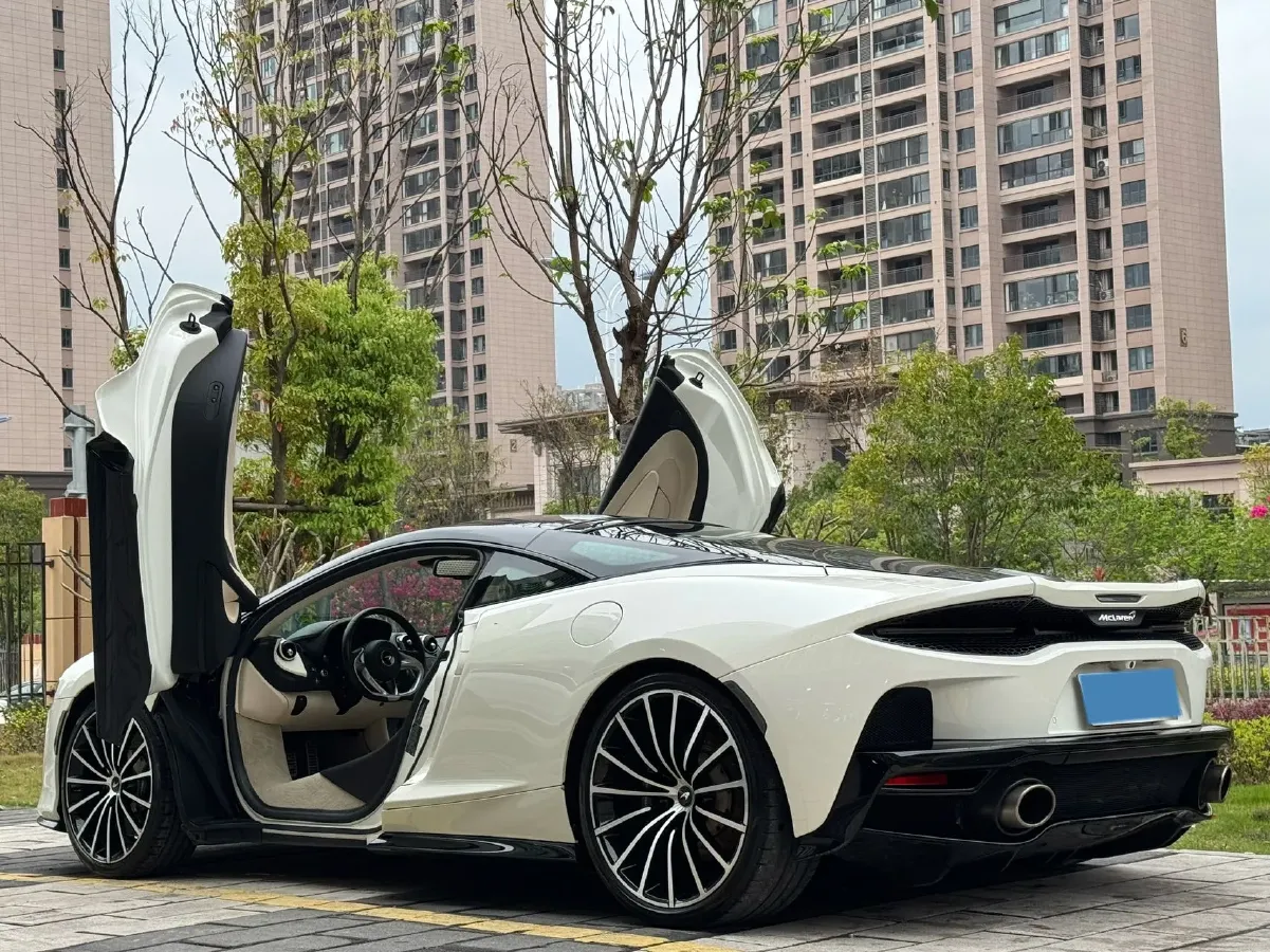 2019 Lorinser MAYBACH S Class 3.0T 367HP V6 9AT,autocango,china used car exporter,china ev exporter,chinese used car exporter,chinese used ev exporter