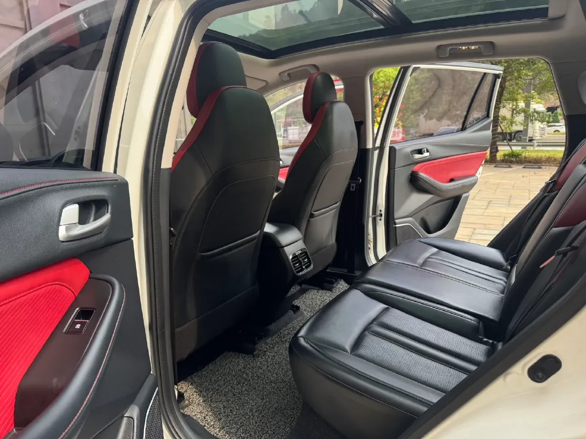 2023 GAC Trumpchi GS4 1.5T 177HP L4 6AT,autocango,china used car exporter,china ev exporter,chinese used car exporter,chinese used ev exporter