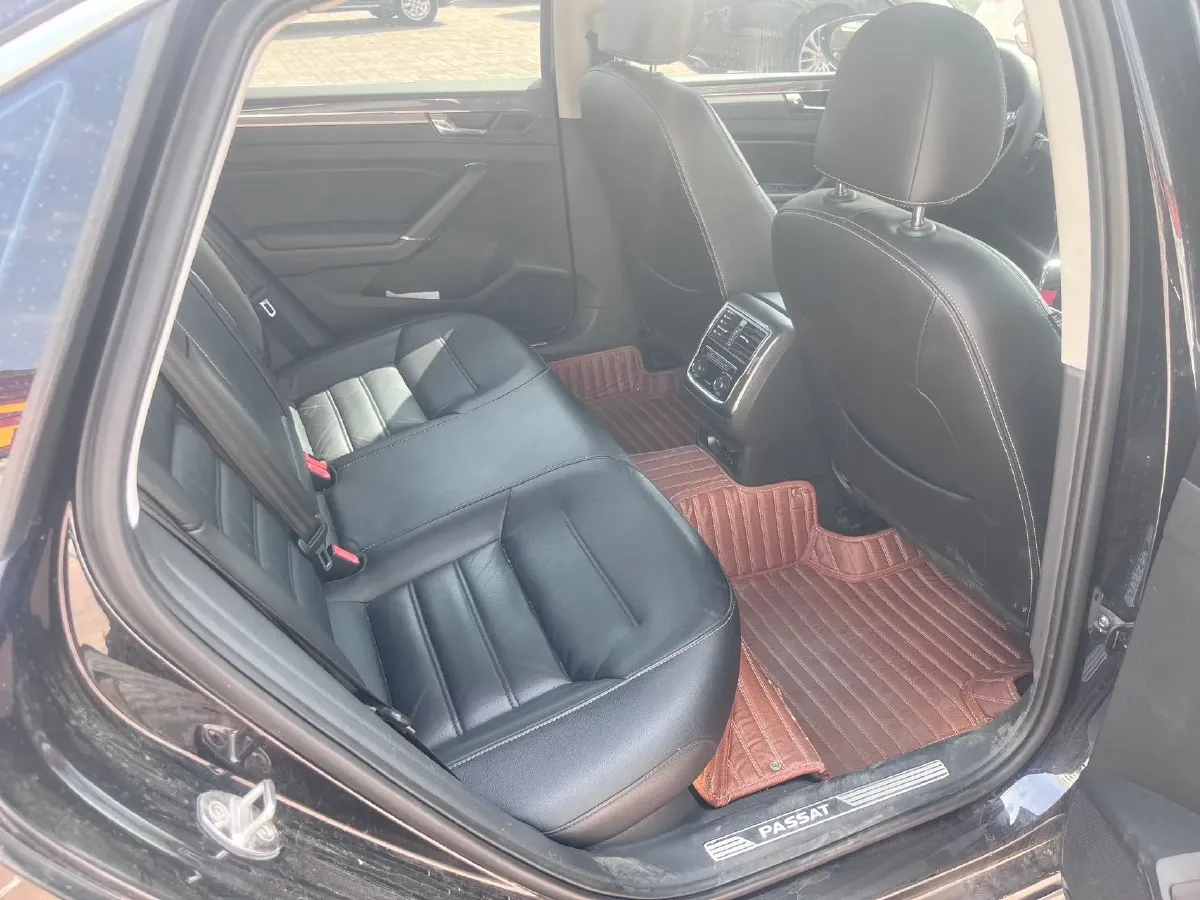 2017 Volkswagen Passat 1.8T 180HP L4 7DCT,autocango,china used car exporter,china ev exporter,chinese used car exporter,chinese used ev exporter