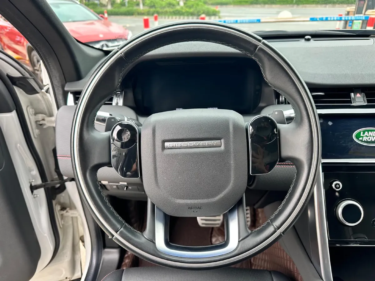 2020 Land Rover Discovery Sport 2.0T 249HP L4 9AT,autocango,china used car exporter,china ev exporter,chinese used car exporter,chinese used ev exporter