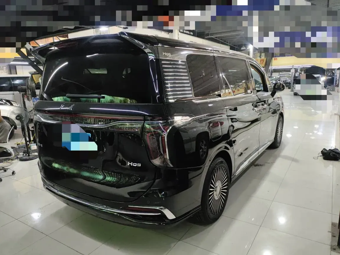 2023 HongQi HQ9 2.0T 252HP L4 8AT,autocango,china used car exporter,china ev exporter,chinese used car exporter,chinese used ev exporter
