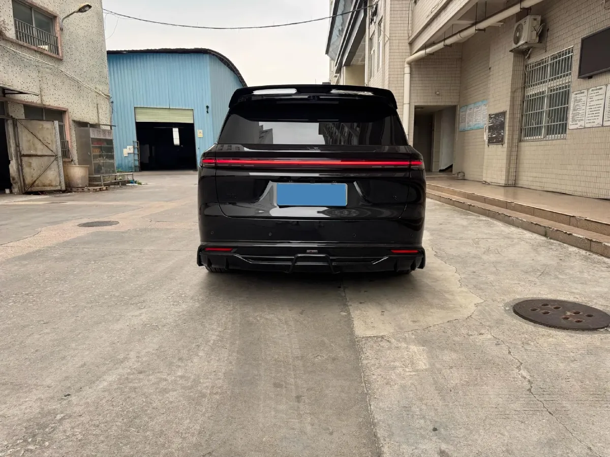 2025 Li i8 BEV,autocango,china used car exporter,china ev exporter,chinese used car exporter,chinese used ev exporter