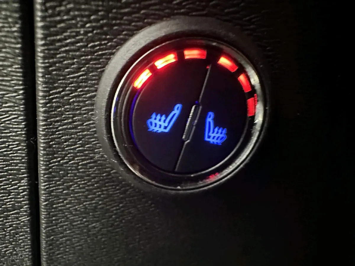 2023 ChangAn Oshan X7 Plus 1.5T 188HP L4 7DCT,autocango,china used car exporter,china ev exporter,chinese used car exporter,chinese used ev exporter