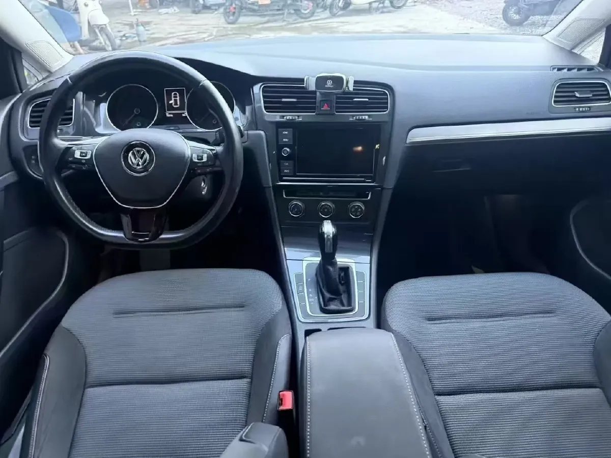 2019 Volkswagen Golf 1.4T 150HP L4 7DCT,autocango,china used car exporter,china ev exporter,chinese used car exporter,chinese used ev exporter