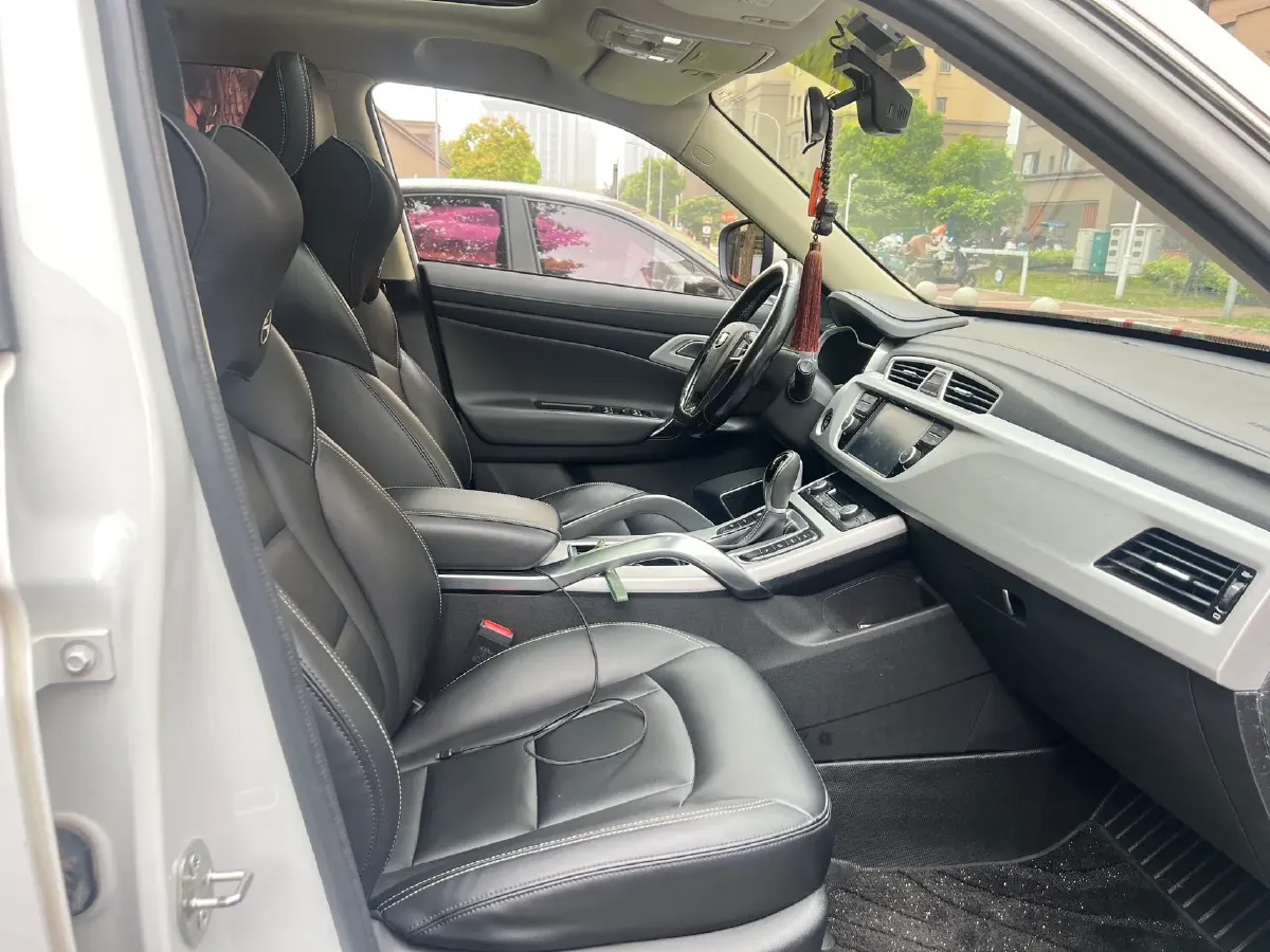 2016 Geely Azkarra 1.8T 184HP L4 6AT,autocango,china used car exporter,china ev exporter,chinese used car exporter,chinese used ev exporter