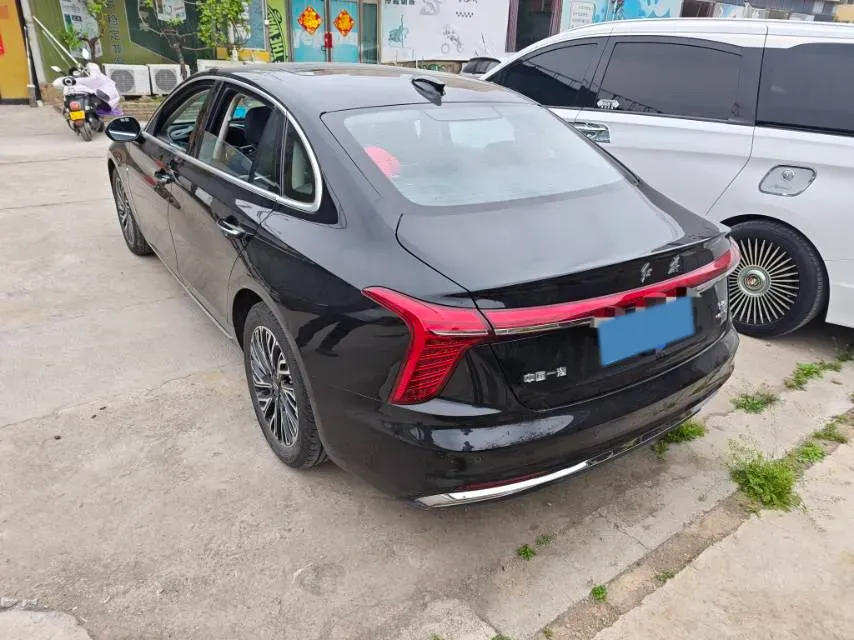 2025 HongQi H5 2.0T 224HP L4 8AT,autocango,china used car exporter,china ev exporter,chinese used car exporter,chinese used ev exporter
