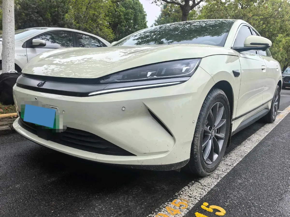 2025 BYD QinL BEV,autocango,china used car exporter,china ev exporter,chinese used car exporter,chinese used ev exporter