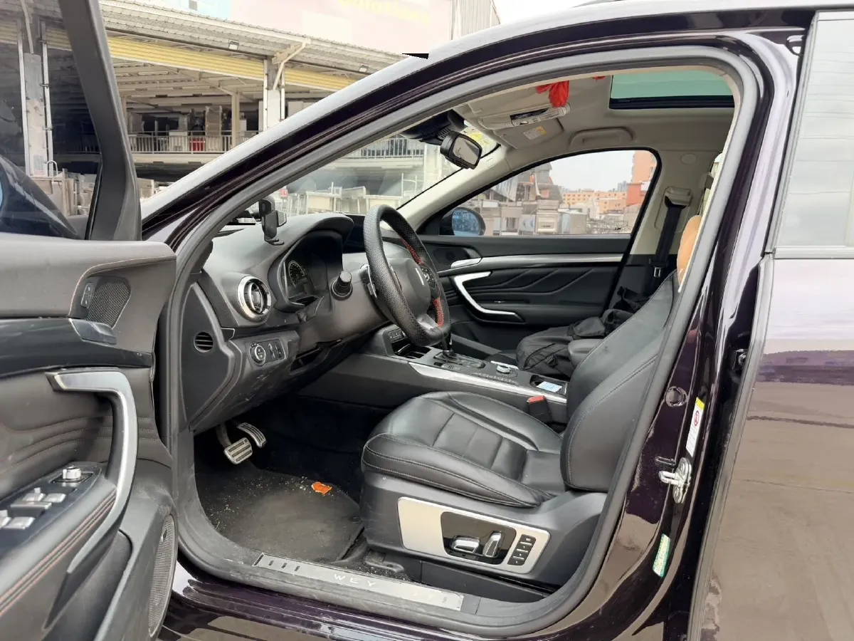 2017 WEY VV7 2.0T 234HP L4 7DCT,autocango,china used car exporter,china ev exporter,chinese used car exporter,chinese used ev exporter