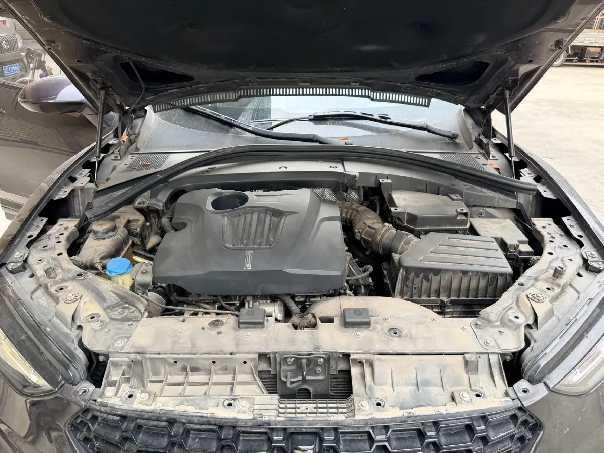 2017 WEY VV7 2.0T 234HP L4 7DCT,autocango,china used car exporter,china ev exporter,chinese used car exporter,chinese used ev exporter