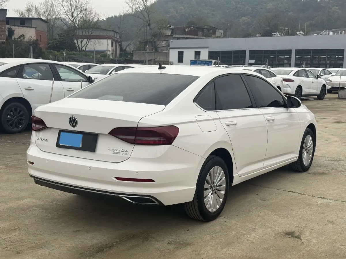 2022 Volkswagen Sagitar 1.2T 116HP L4 7DCT,autocango,china used car exporter,china ev exporter,chinese used car exporter,chinese used ev exporter