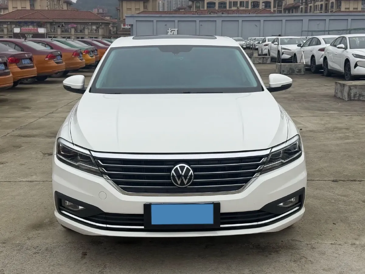 2022 Volkswagen Sagitar 1.2T 116HP L4 7DCT,autocango,china used car exporter,china ev exporter,chinese used car exporter,chinese used ev exporter