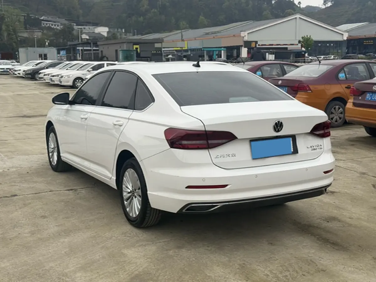 2022 Volkswagen Sagitar 1.2T 116HP L4 7DCT,autocango,china used car exporter,china ev exporter,chinese used car exporter,chinese used ev exporter