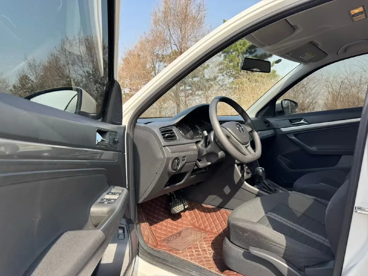 2019 ChangAn Eado XT 1.6L 128HP L4 6AT,autocango,china used car exporter,china ev exporter,chinese used car exporter,chinese used ev exporter