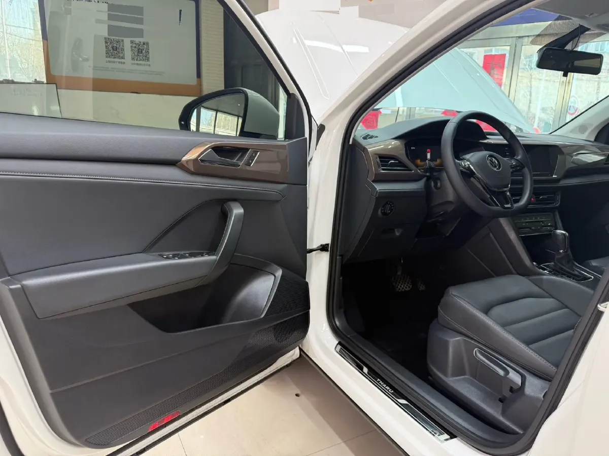 2022 Ford Transit 2.0T 202HP L4 6AT,autocango,china used car exporter,china ev exporter,chinese used car exporter,chinese used ev exporter