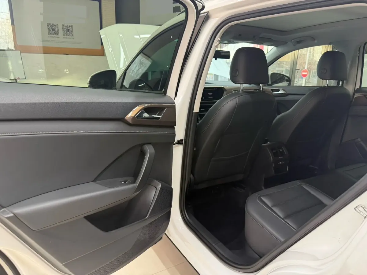 2022 Ford Transit 2.0T 202HP L4 6AT,autocango,china used car exporter,china ev exporter,chinese used car exporter,chinese used ev exporter