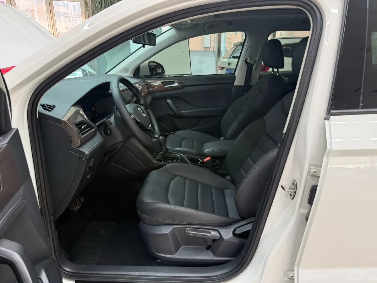 2022 Ford Transit 2.0T 202HP L4 6AT,autocango,china used car exporter,china ev exporter,chinese used car exporter,chinese used ev exporter