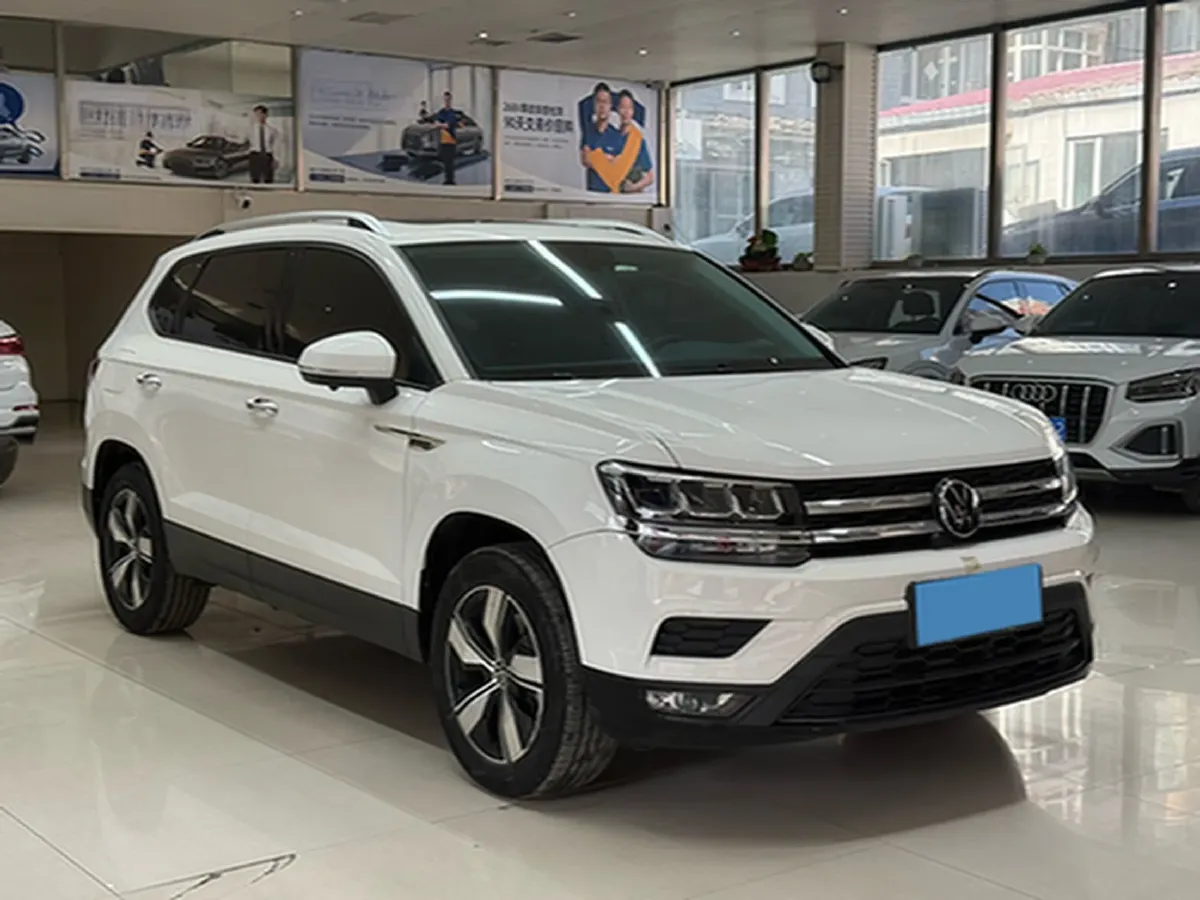 2022 Ford Transit 2.0T 202HP L4 6AT,autocango,china used car exporter,china ev exporter,chinese used car exporter,chinese used ev exporter