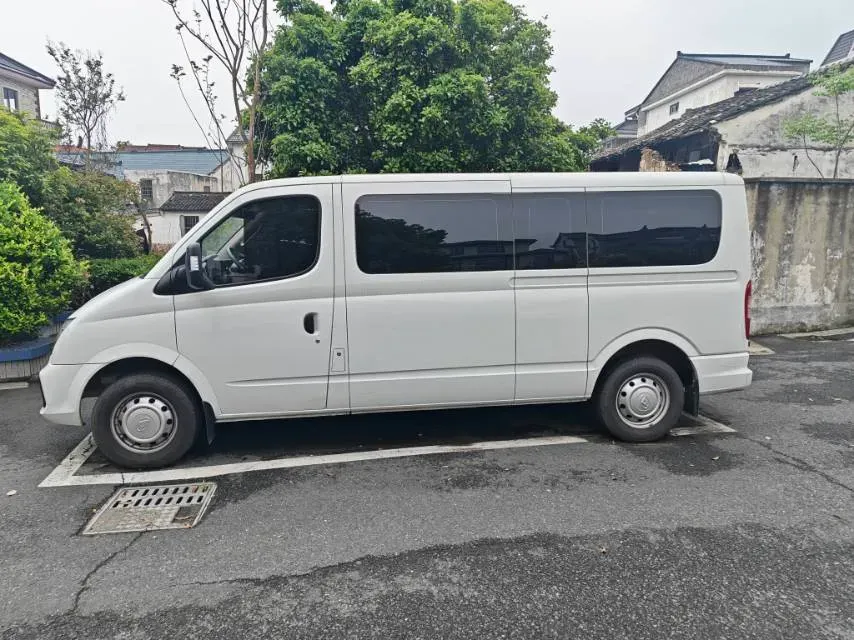 2021 MAXUS XinTu V80 2.0T 127HP L4 6MT,autocango,china used car exporter,china ev exporter,chinese used car exporter,chinese used ev exporter