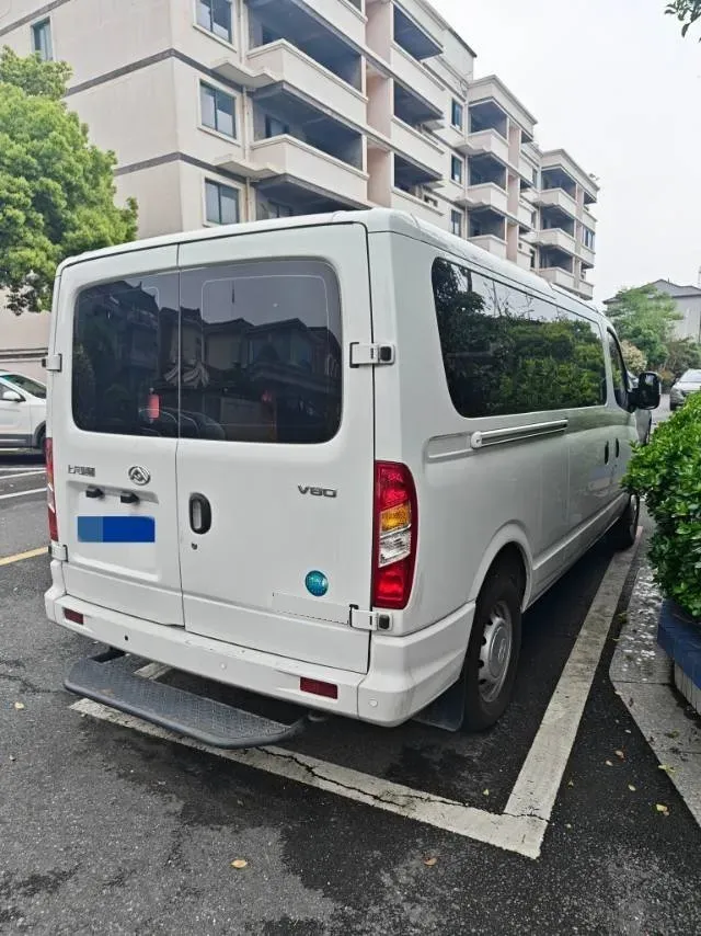 2021 MAXUS XinTu V80 2.0T 127HP L4 6MT,autocango,china used car exporter,china ev exporter,chinese used car exporter,chinese used ev exporter