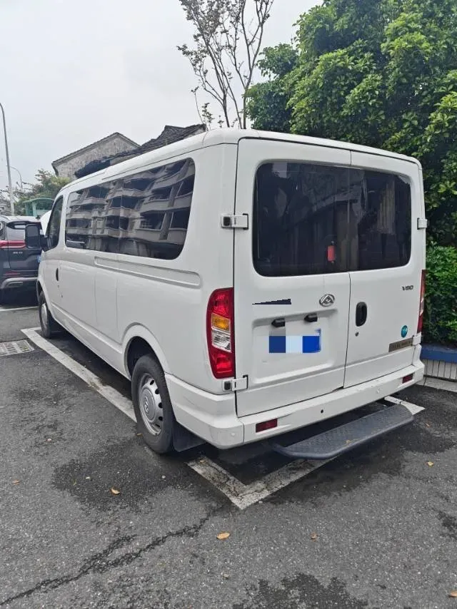 2021 MAXUS XinTu V80 2.0T 127HP L4 6MT,autocango,china used car exporter,china ev exporter,chinese used car exporter,chinese used ev exporter
