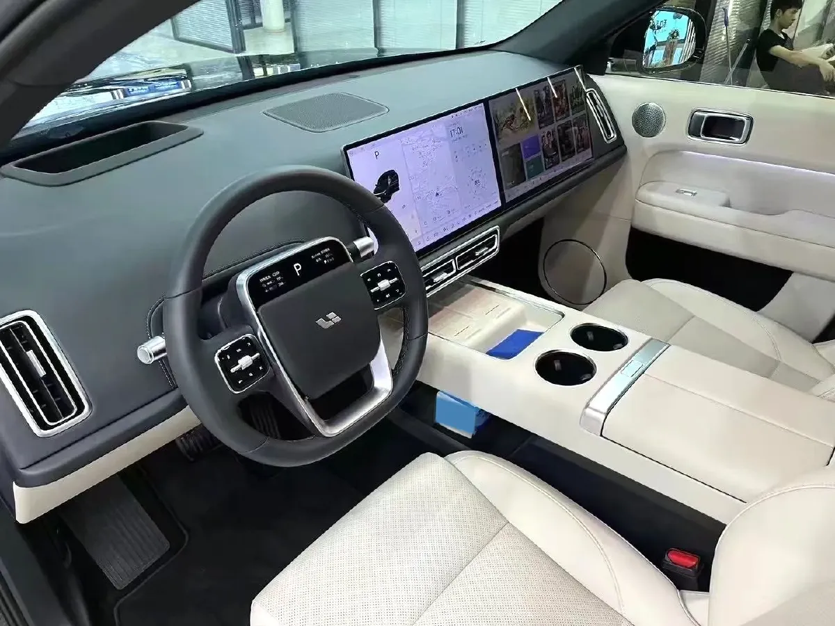 2024 Li L6 Range Extended 154HP L4 REEV 36.8KWH,autocango,china used car exporter,china ev exporter,chinese used car exporter,chinese used ev exporter