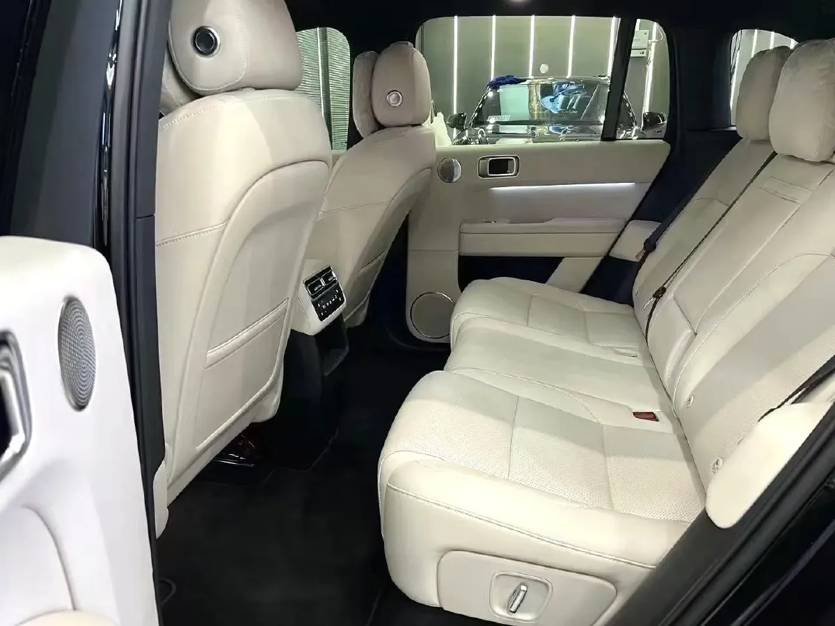 2024 Li L6 Range Extended 154HP L4 REEV 36.8KWH,autocango,china used car exporter,china ev exporter,chinese used car exporter,chinese used ev exporter