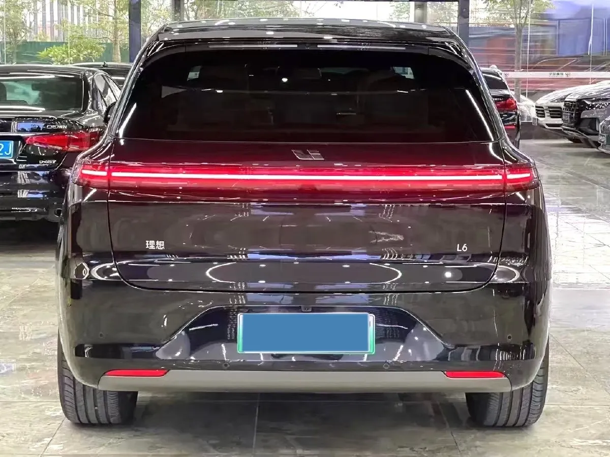 2024 Li L6 Range Extended 154HP L4 REEV 36.8KWH,autocango,china used car exporter,china ev exporter,chinese used car exporter,chinese used ev exporter