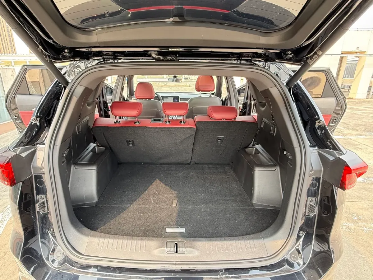 2024 Jetour X70 Plus 1.5T 156HP L4 6DCT,autocango,china used car exporter,china ev exporter,chinese used car exporter,chinese used ev exporter