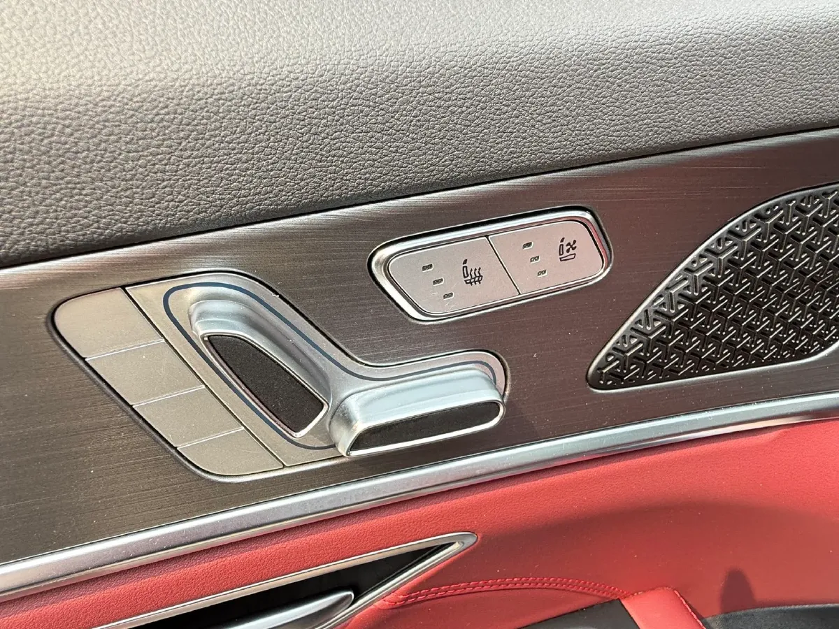 2024 Jetour X70 Plus 1.5T 156HP L4 6DCT,autocango,china used car exporter,china ev exporter,chinese used car exporter,chinese used ev exporter