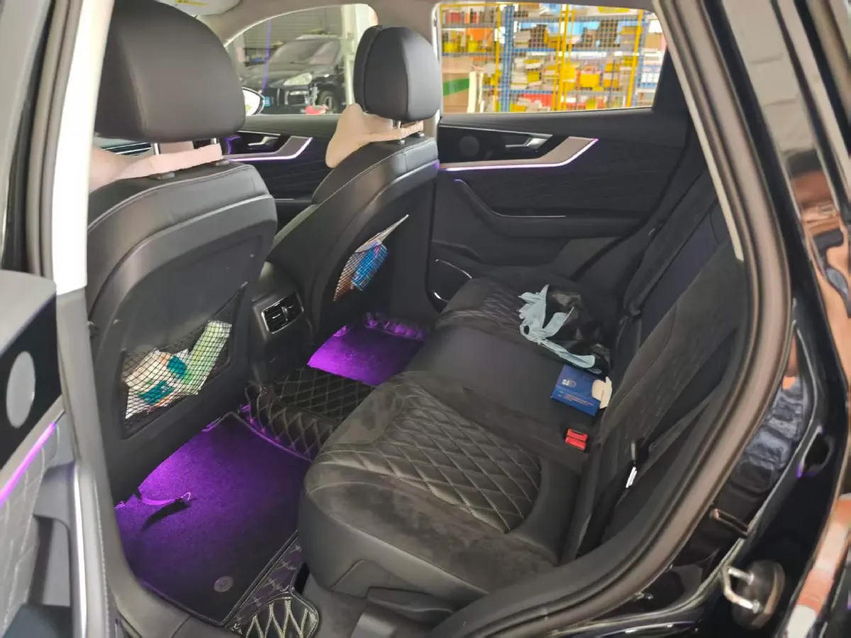 2019 HongQi HS5 2.0T 224HP L4 6AT,autocango,china used car exporter,china ev exporter,chinese used car exporter,chinese used ev exporter