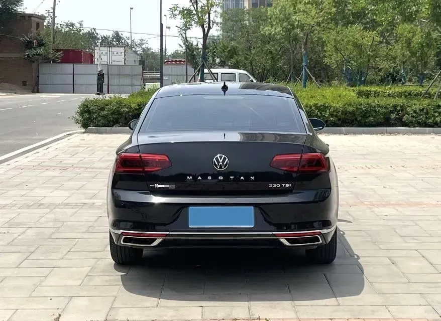 2020 Volkswagen Magotan 2.0T 186HP L4 7DCT,autocango,china used car exporter,china ev exporter,chinese used car exporter,chinese used ev exporter