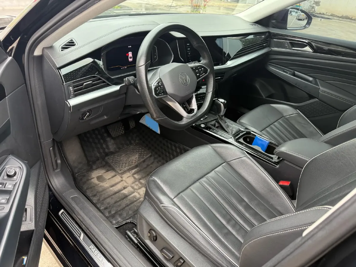 2023 Volkswagen Passat 2.0T 186HP L4 7DCT,autocango,china used car exporter,china ev exporter,chinese used car exporter,chinese used ev exporter