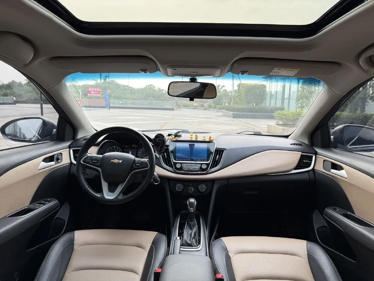 2022 Chevrolet Monza 1.5L 113HP L4 6AT,autocango,china used car exporter,china ev exporter,chinese used car exporter,chinese used ev exporter