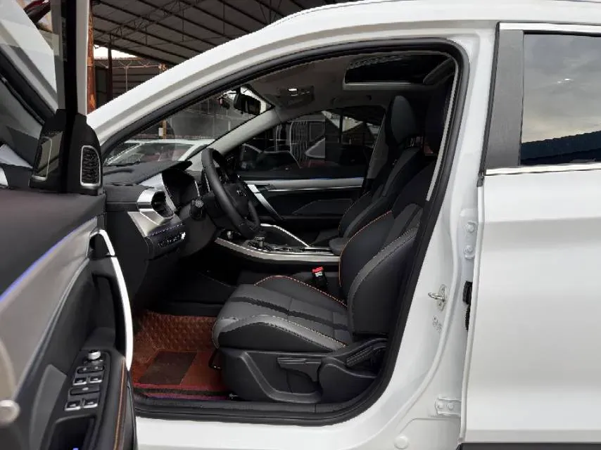 2023 Geely Coolray 1.5T 181HP L4 7DCT,autocango,china used car exporter,china ev exporter,chinese used car exporter,chinese used ev exporter