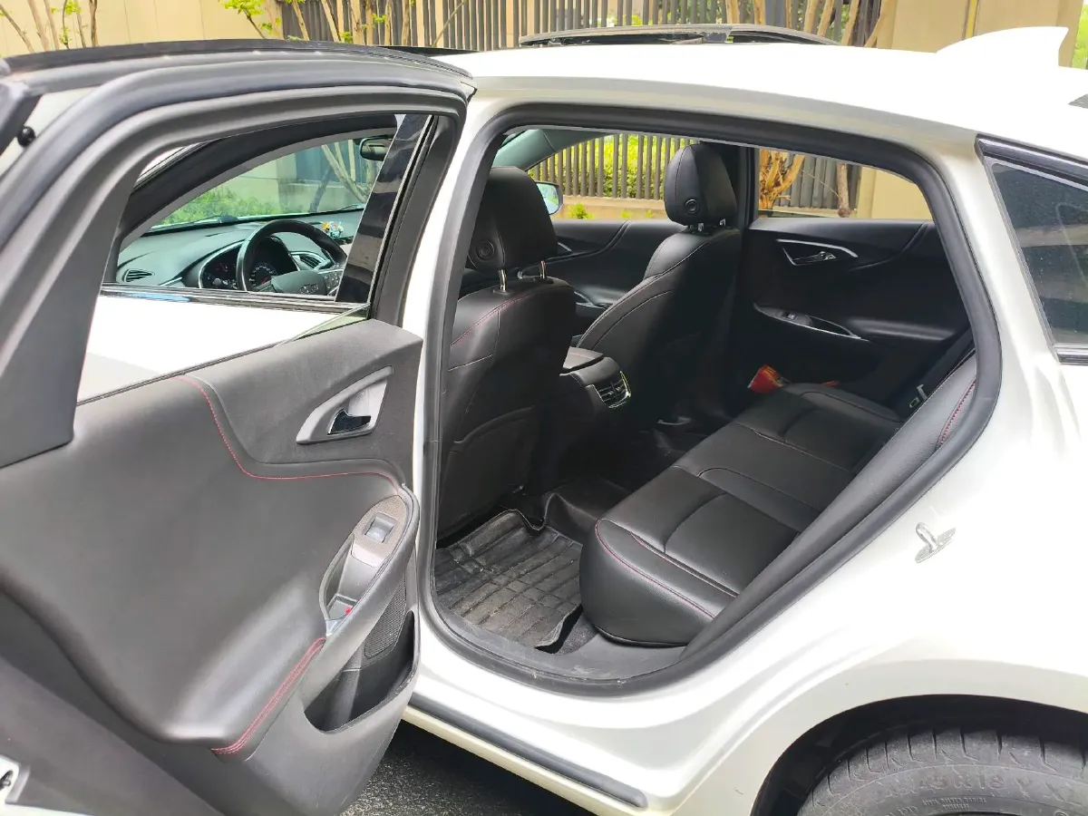 2021 Chevrolet Malibu XL 2.0T 237HP L4 9AT,autocango,china used car exporter,china ev exporter,chinese used car exporter,chinese used ev exporter