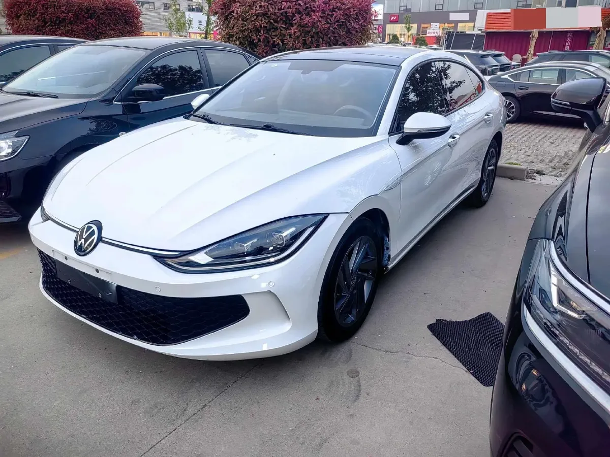 2024 Volkswagen Lamando 1.2T 116HP L4 7DCT,autocango,china used car exporter,china ev exporter,chinese used car exporter,chinese used ev exporter