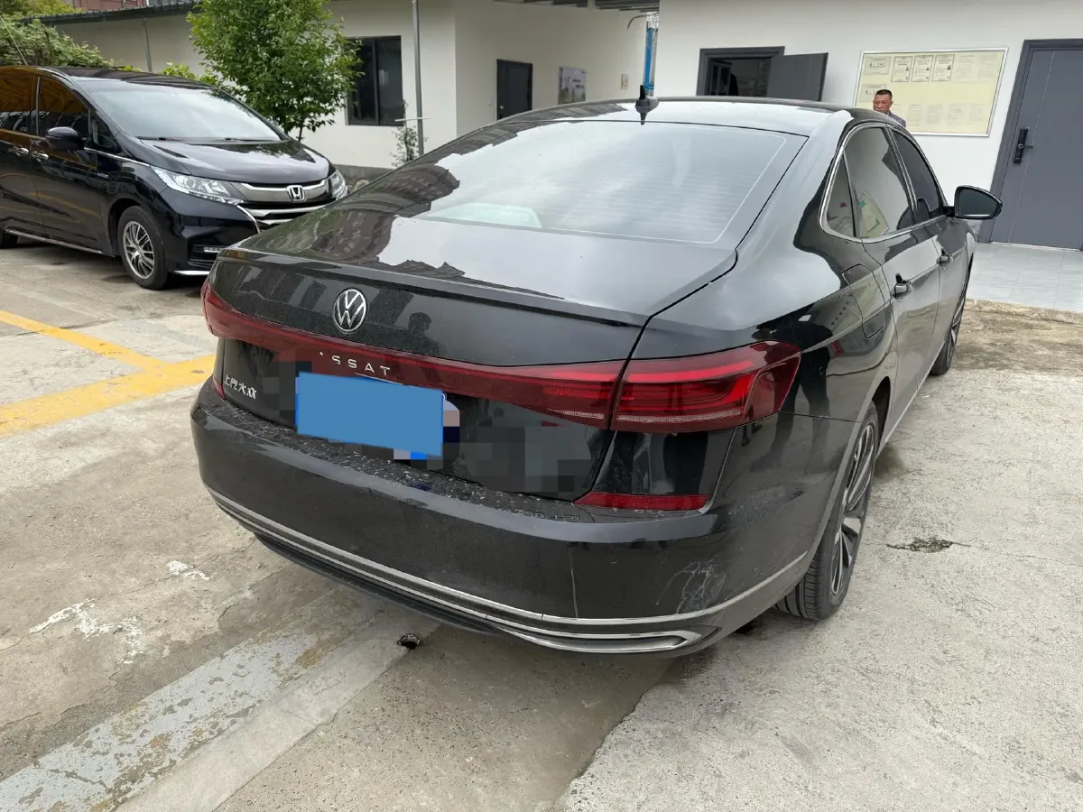 2023 Volkswagen Passat 2.0T 186HP L4 7DCT,autocango,china used car exporter,china ev exporter,chinese used car exporter,chinese used ev exporter