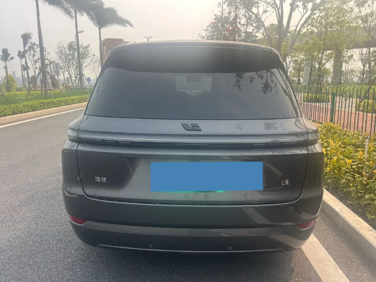 2022 Li L9 Range Extended 154HP REEV 42.6KWH,autocango,china used car exporter,china ev exporter,chinese used car exporter,chinese used ev exporter