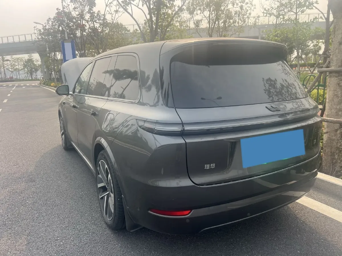 2022 Li L9 Range Extended 154HP REEV 42.6KWH,autocango,china used car exporter,china ev exporter,chinese used car exporter,chinese used ev exporter